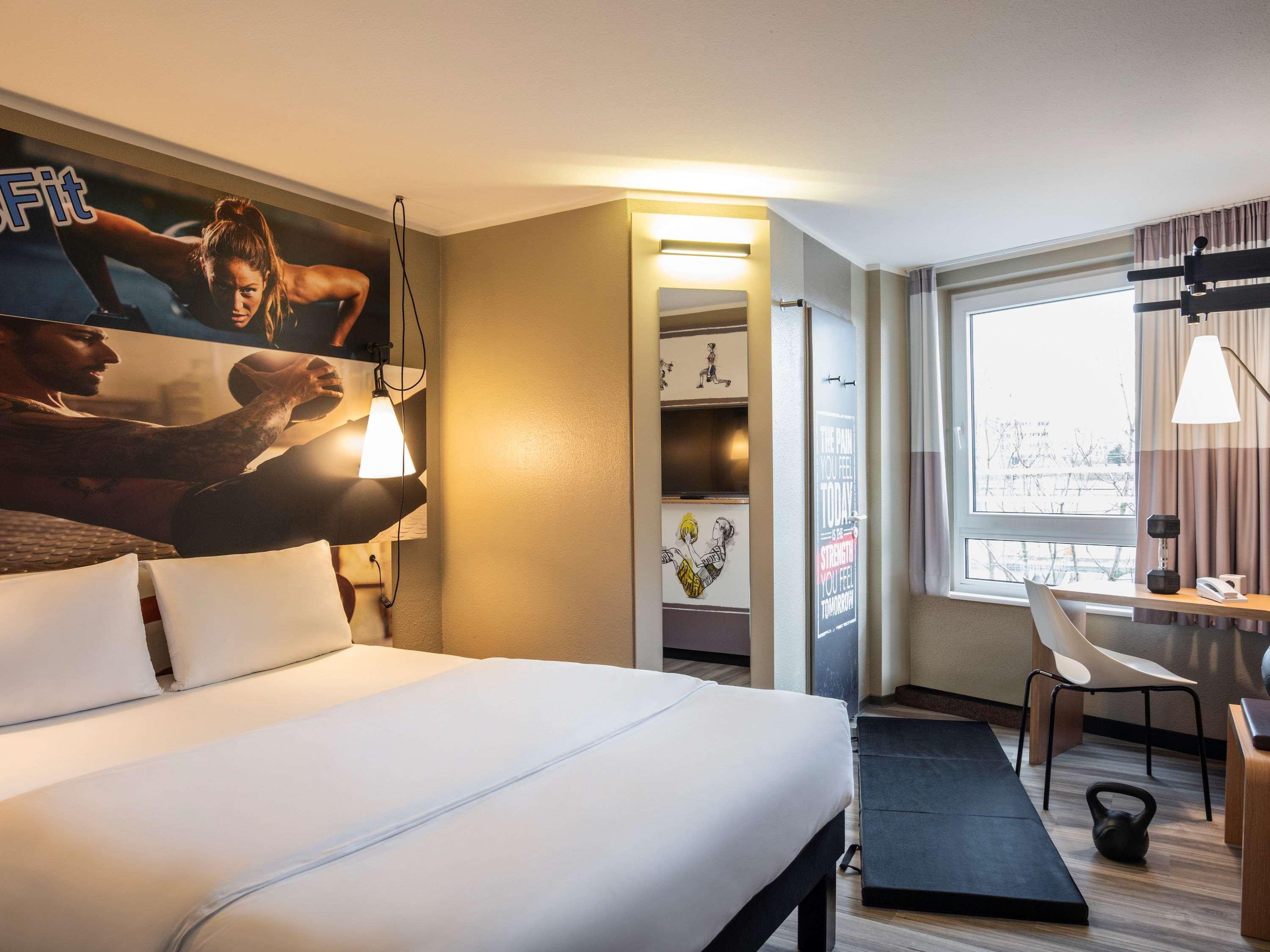 Ibis Heidelberg Hauptbahnhof Hotel Bagian luar foto